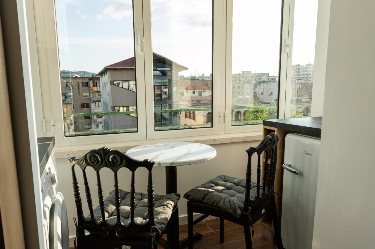 Prime Location Studio In Tirana Buitenkant foto
